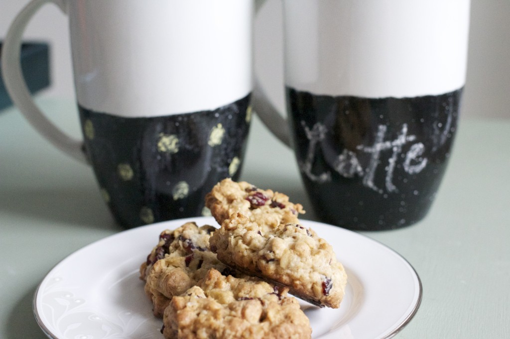 diy chalkboard paint mugs