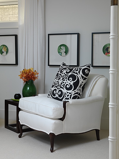 black-and-white-chair