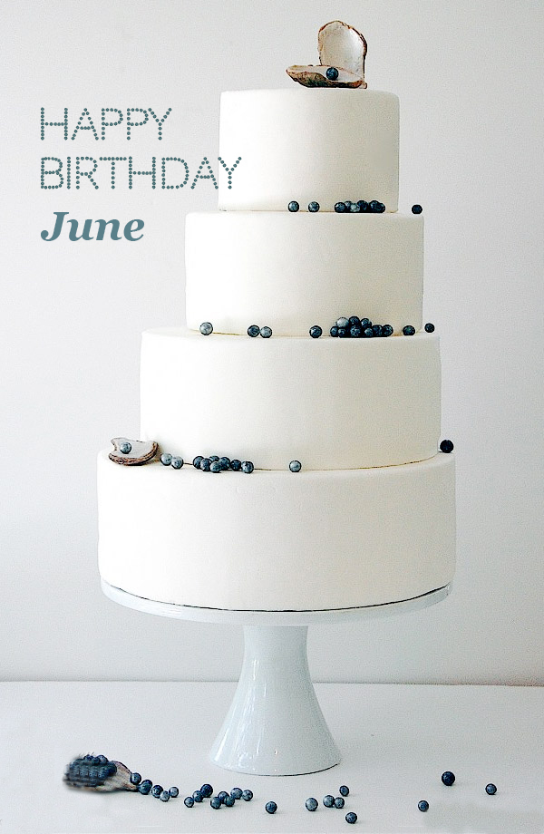 maggie-austin-black-pearl-wedding-cake