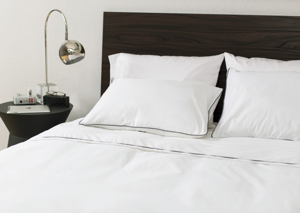 (Bedroom) Nova Bedding White