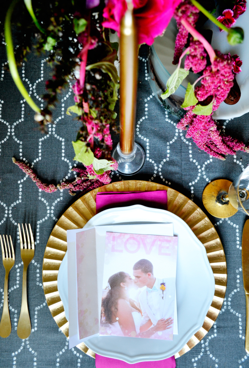 gold place setting