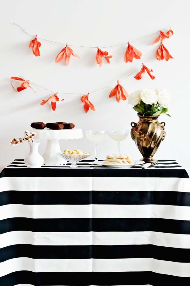 valentine-dessert-table-1