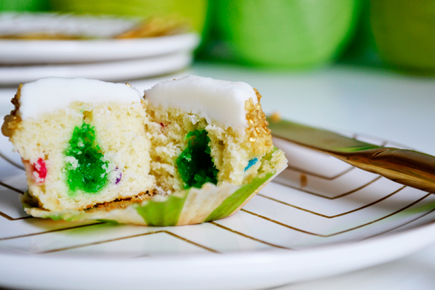 green-flower-cupcake-5