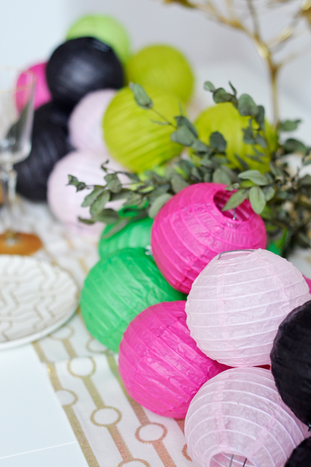 paper lanterns table runner