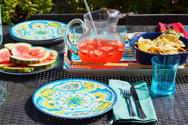outdoor entertaining